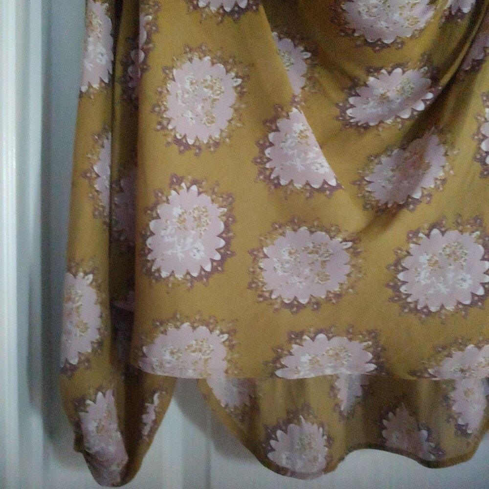 Free People Cowling Around Goldenrod Combo Flowy Boho Oversize Top M - Picture 5 of 14